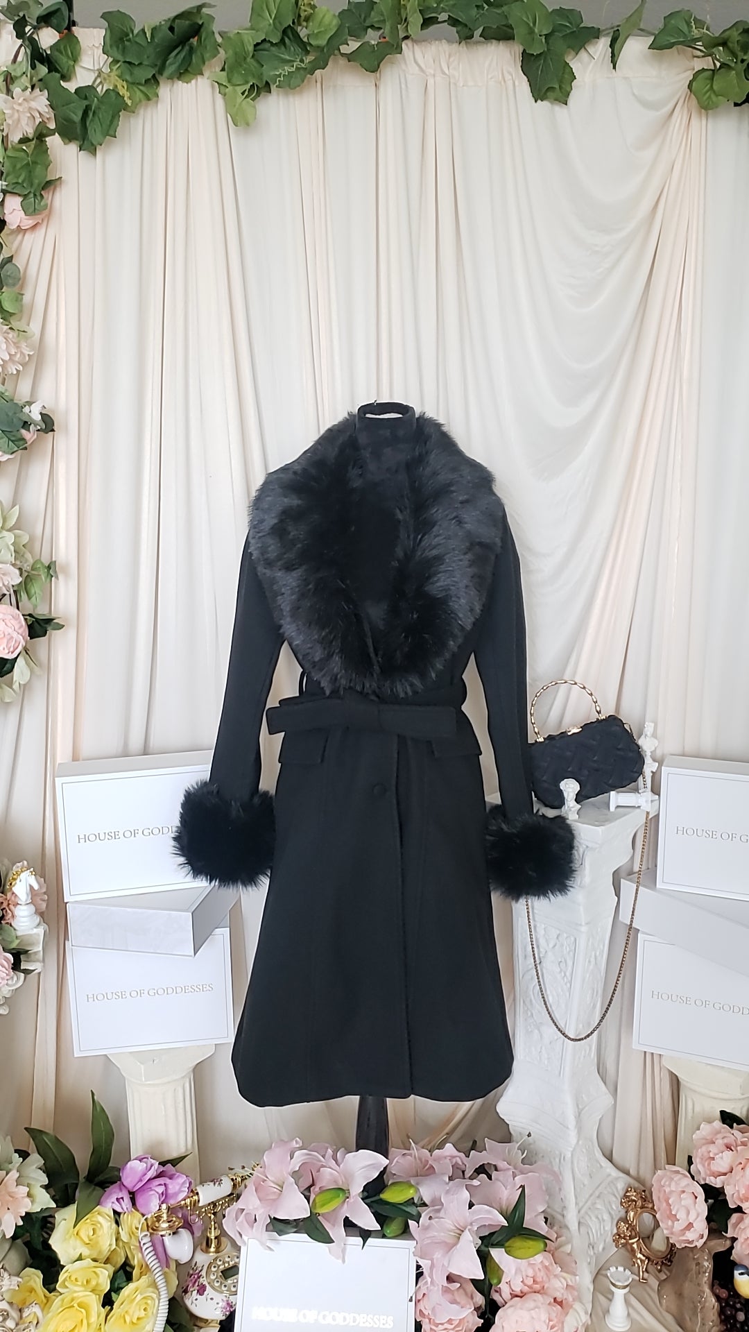 *PRE-ORDER* ERIS Fur Coat- Midnight Noir